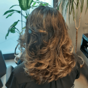 Capelli mossi a Sesto San Giovanni, C'est Moi.