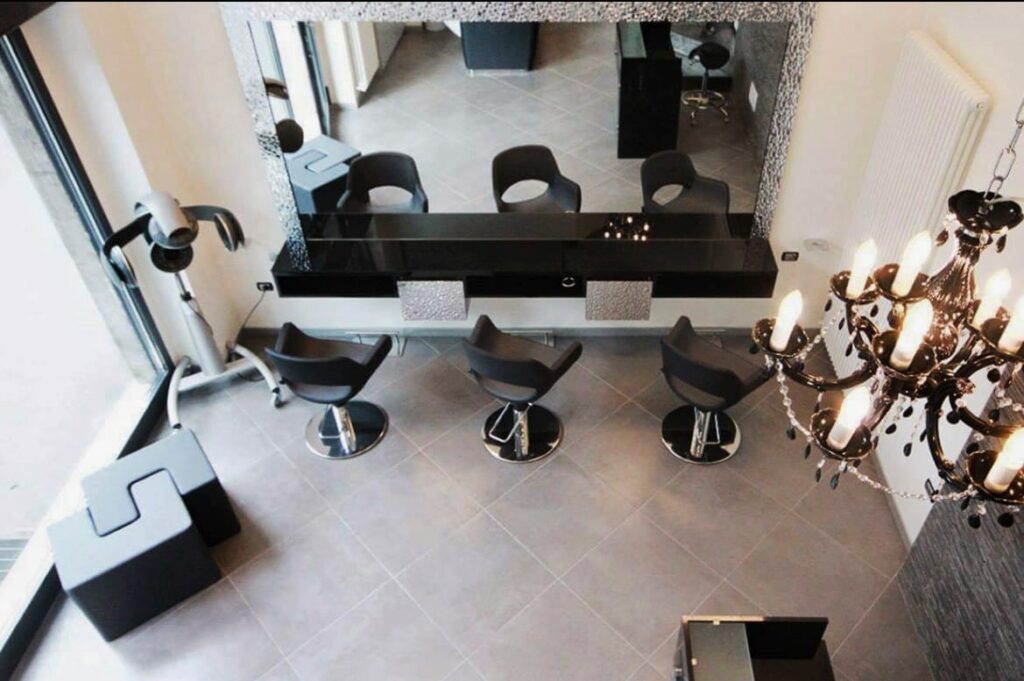 Parrucchiere C'est Moi Sesto San Giovanni interno.
